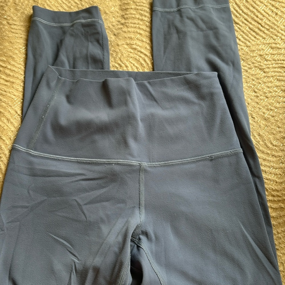 Lululemon align 21’ leggings